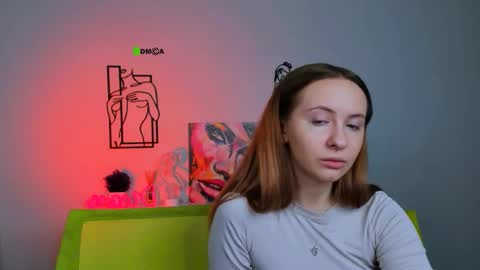Snapshot of lily_morty chatting on October 6, 7:11 pm Lily online show from October 6, 7:11 pm