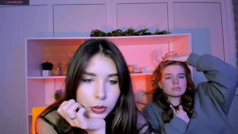 Lily online show from November 13, 7:13 pm