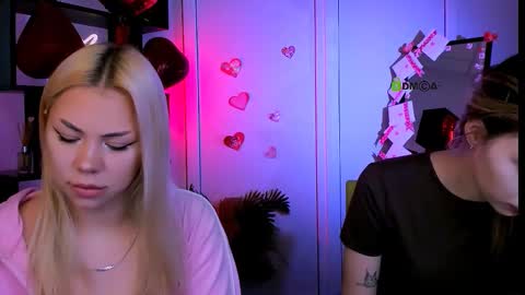 Lily online show from February 16, 5:58 am