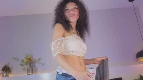 lily_obsession online show from May 3, 2:12 pm