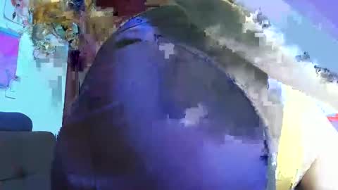 Snapshot of lily_stone04 chatting on June 8, 5:52 am lily_stone04 online show from June 8, 5:52 am