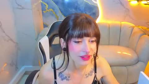 Snapshot of lily_tx chatting on July 3, 12:44 pm Follow me.. Live 730 to 1400 online show from July 3, 12:44 pm