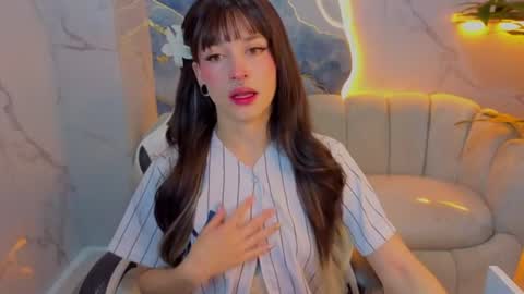 Snapshot of lily_tx chatting on July 9, 12:42 pm Follow me.. Live 730 to 1400 online show from July 9, 12:42 pm