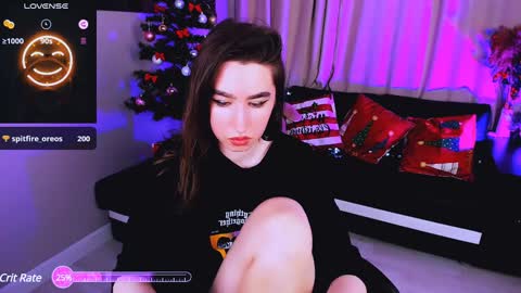 LILY online show from December 28, 2:42 pm