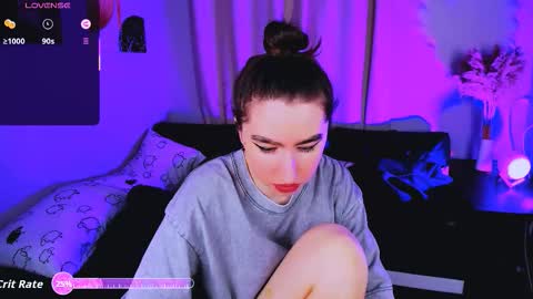 LILY online show from September 24, 7:33 am