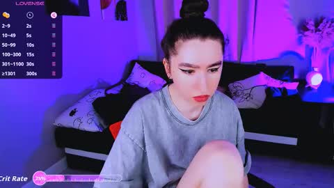 LILY online show from October 17, 8:06 am