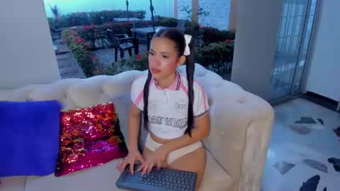 Lili  online show from June 13, 12:14 pm