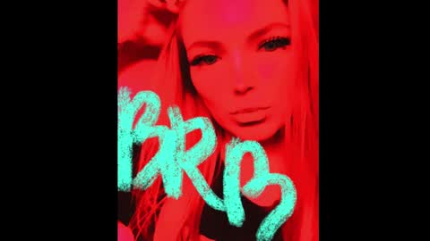 Snapshot of lilydavisss chatting on January 28, 5:32 am lilydavisss online show from January 28, 5:32 am