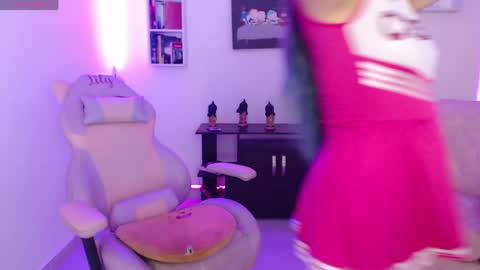 Lily online show from April 21, 10:01 pm