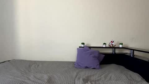 Lily and Liam online show from January 18, 5:44 am