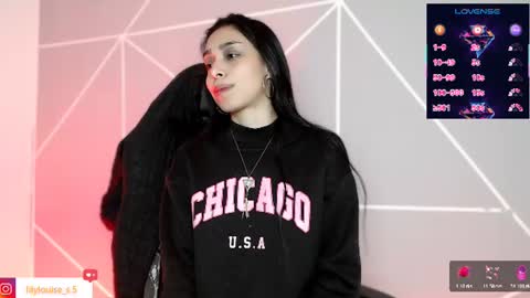 Liliana louise online show from July 11, 8:06 am