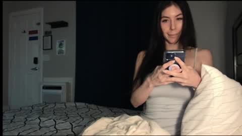lilylustxoxo online show from February 17, 4:09 am