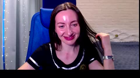 Lily online show from February 20, 6:37 am