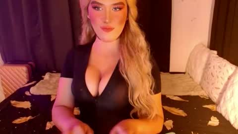 IM YOUR TRUE GODESS Lilymonstercock online show from September 25, 2:26 am
