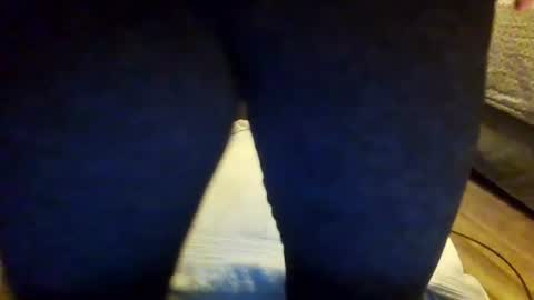 Snapshot of lilypad1981 chatting on June 27, 9:31 pm lilypad1981 online show from June 27, 9:31 pm
