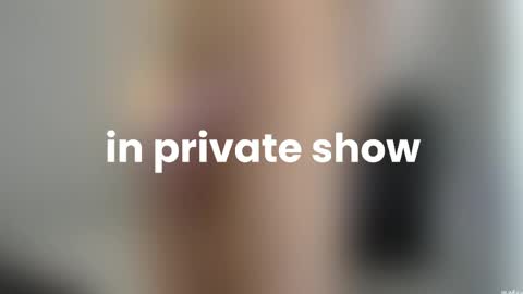 Lily Reina online show from April 1, 6:27 pm