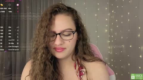 Snapshot of lilyrose1_ chatting on April 30, 8:57 pm You can call me Li ... online show from April 30, 8:57 pm
