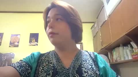 lilysette online show from May 28, 10:01 am