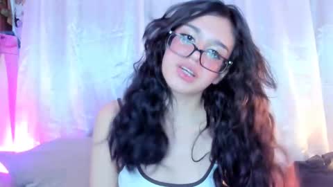 lilyskinny27 online show from March 2, 6:37 am