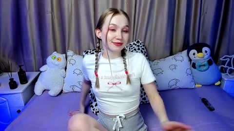 Snapshot of lilystarlight chatting on January 24, 3:32 am Lilian online show from January 24, 3:32 am