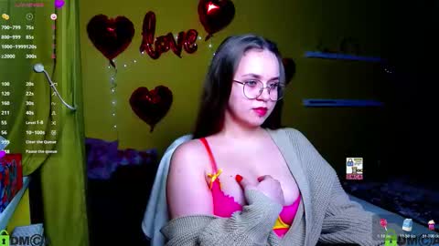 Lily online show from February 1, 6:39 pm