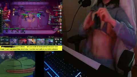 Snapshot of lilythrone chatting on May 15, 4:47 pm Lily Rone online show from May 15, 4:47 pm