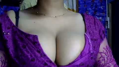 limaakter246618 online show from September 11, 8:31 pm