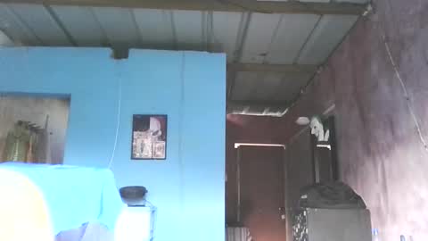 Snapshot of limaboy444 chatting on February 9, 11:58 am Smith666 online show from February 9, 11:58 am