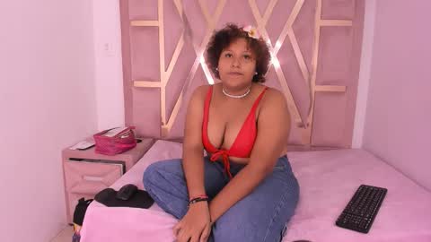 Snapshot of limmyht chatting on June 5, 12:33 pm Limmyx online show from June 5, 12:33 pm