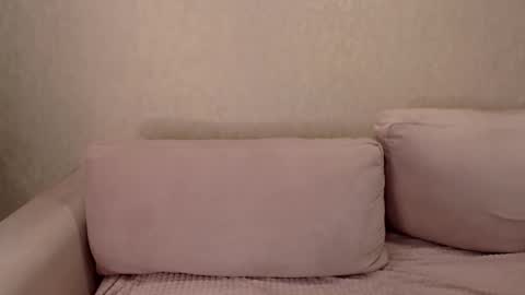 lina online show from September 27, 4:34 pm