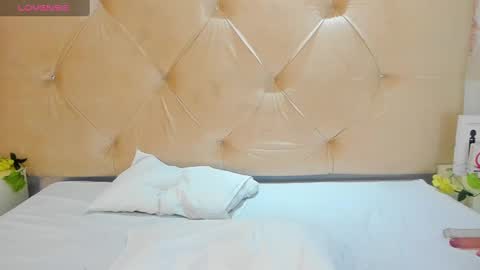 Lin  online show from February 26, 11:52 am