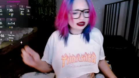 Snapshot of lina2d_tyan chatting on May 29, 5:33 pm Lina2D tyan online show from May 29, 5:33 pm