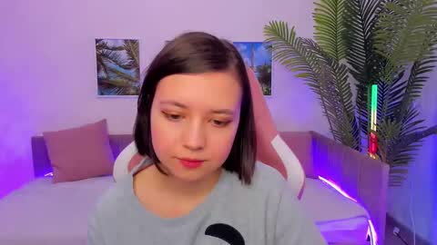 Lina online show from February 5, 5:20 am