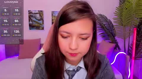 Lina online show from September 18, 3:30 am