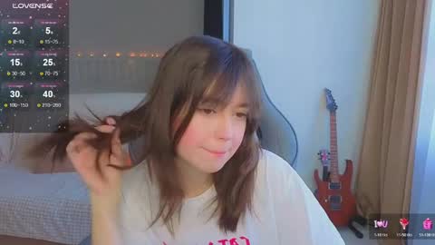 Snapshot of lina_brownie chatting on April 14, 1:11 am Lina online show from April 14, 1:11 am