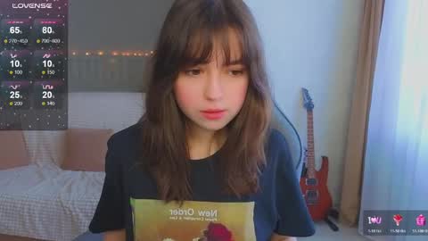 Snapshot of lina_brownie chatting on April 24, 3:42 am Lina online show from April 24, 3:42 am