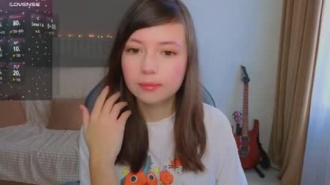 Snapshot of lina_brownie chatting on May 5, 2:30 am Lina online show from May 5, 2:30 am