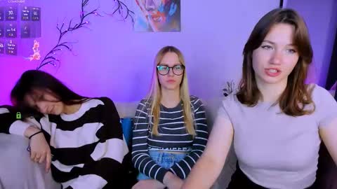 lina_fox12 online show from October 1, 12:49 am