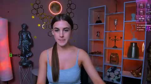 Snapshot of lina_fox12 chatting on July 28, 3:21 pm lina_fox12 online show from July 28, 3:21 pm