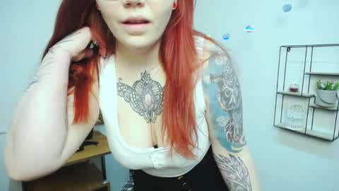 lina_ri online show from April 26, 1:20 pm