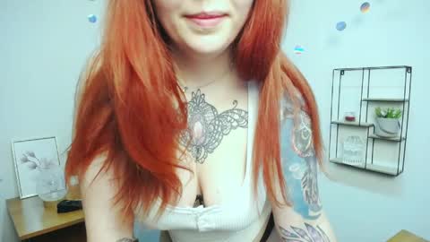 lina_ri online show from May 20, 6:25 pm