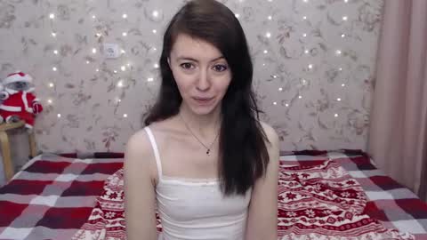 Snapshot of lina_rouge_ chatting on December 28, 12:03 pm Lina Rouge online show from December 28, 12:03 pm