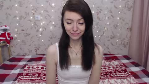 Snapshot of lina_rouge_ chatting on December 29, 4:38 am Lina Rouge online show from December 29, 4:38 am