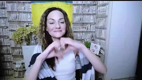 Lina online show from December 16, 4:01 pm