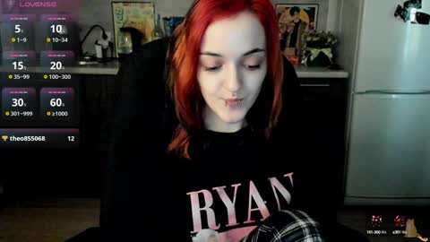 Lina 3  1715622743 online show from December 12, 8:25 am