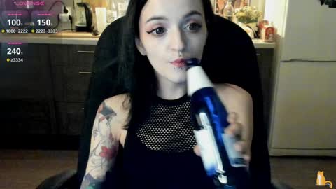 Lina 3  1715622743 online show from January 2, 8:24 pm