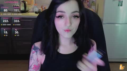 Lina 3  1715622743 online show from October 3, 8:44 am