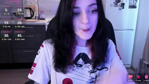 Lina 3  1715622743 online show from April 27, 8:23 am