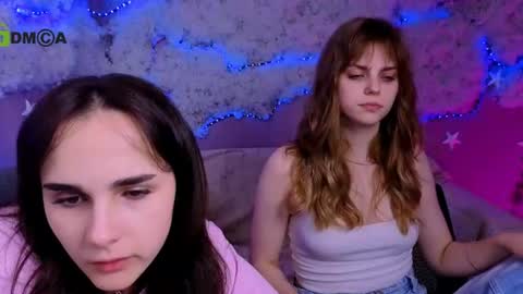 Snapshot of linaa_dolly chatting on June 12, 3:33 pm linaa_dolly online show from June 12, 3:33 pm