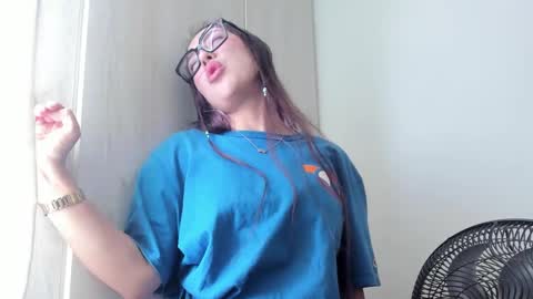 Lina Camsa online show from September 12, 4:07 pm